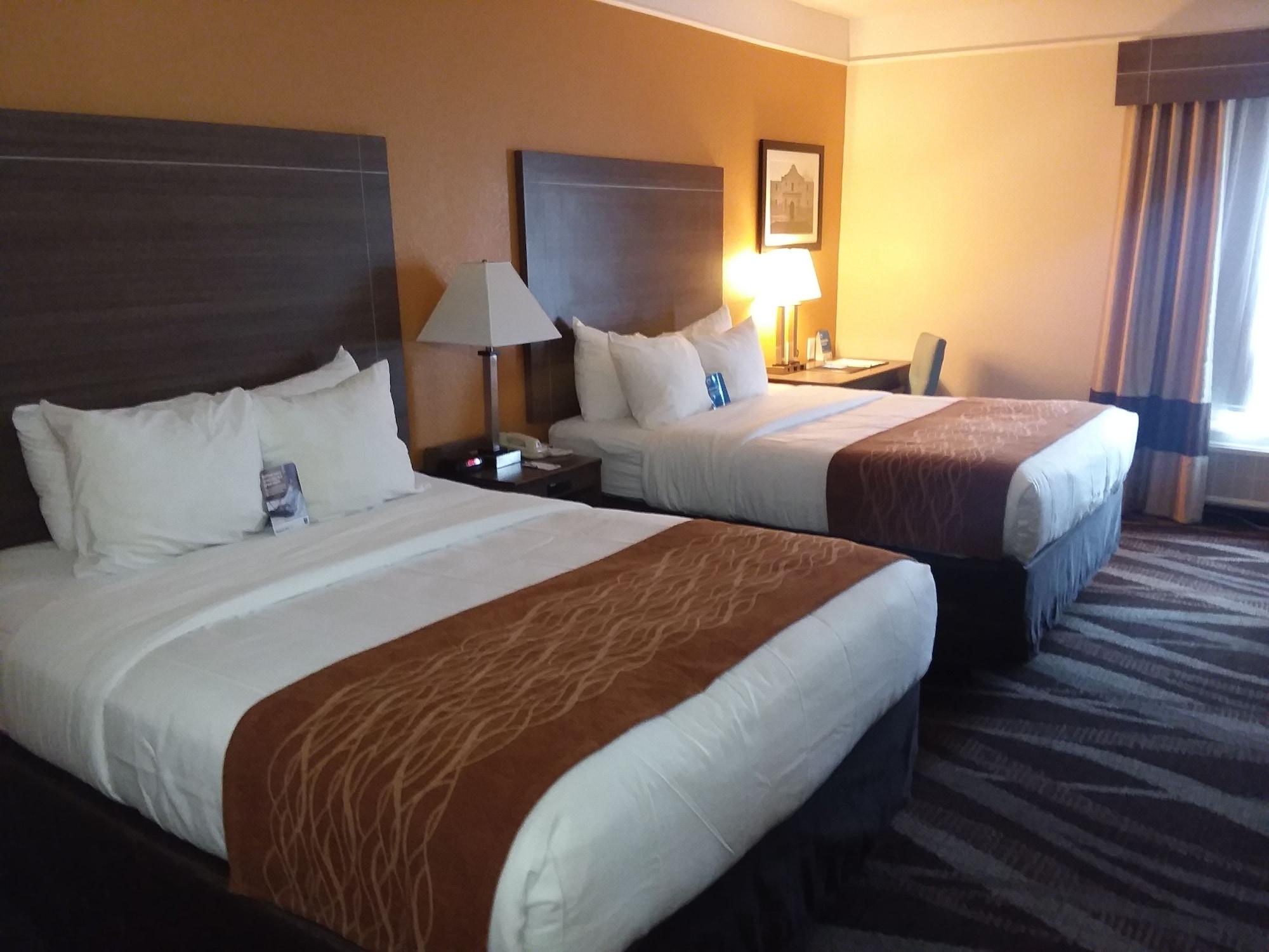 Comfort Inn Near Frost Bank Center San Antonio Eksteriør bilde