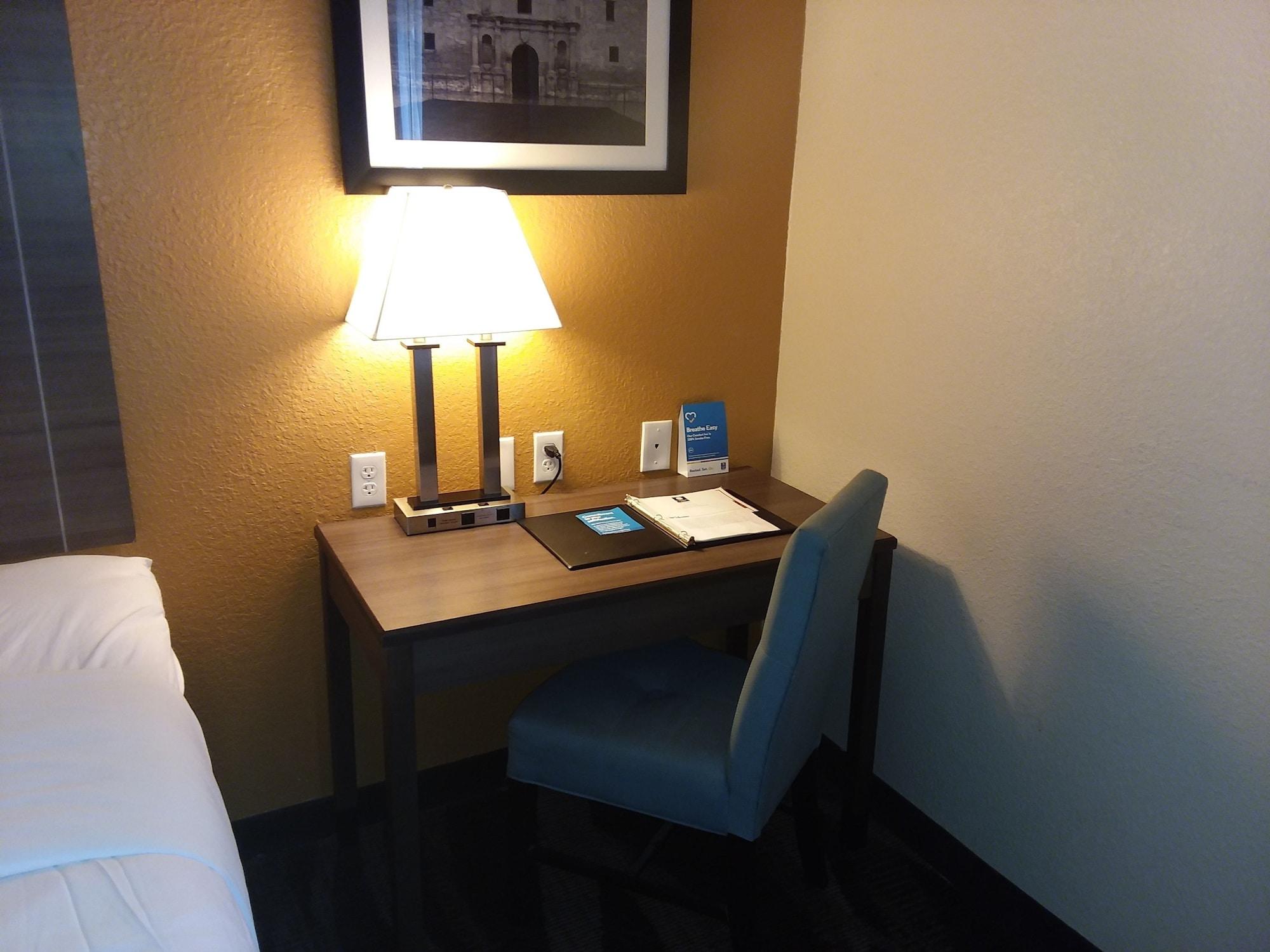 Comfort Inn Near Frost Bank Center San Antonio Eksteriør bilde